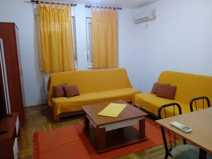 Gogoljeva 33 | 4zida.rs