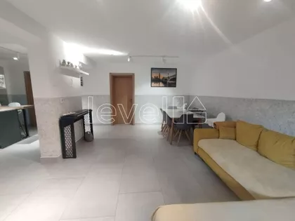 Sremska Kamenica | 4zida.rs