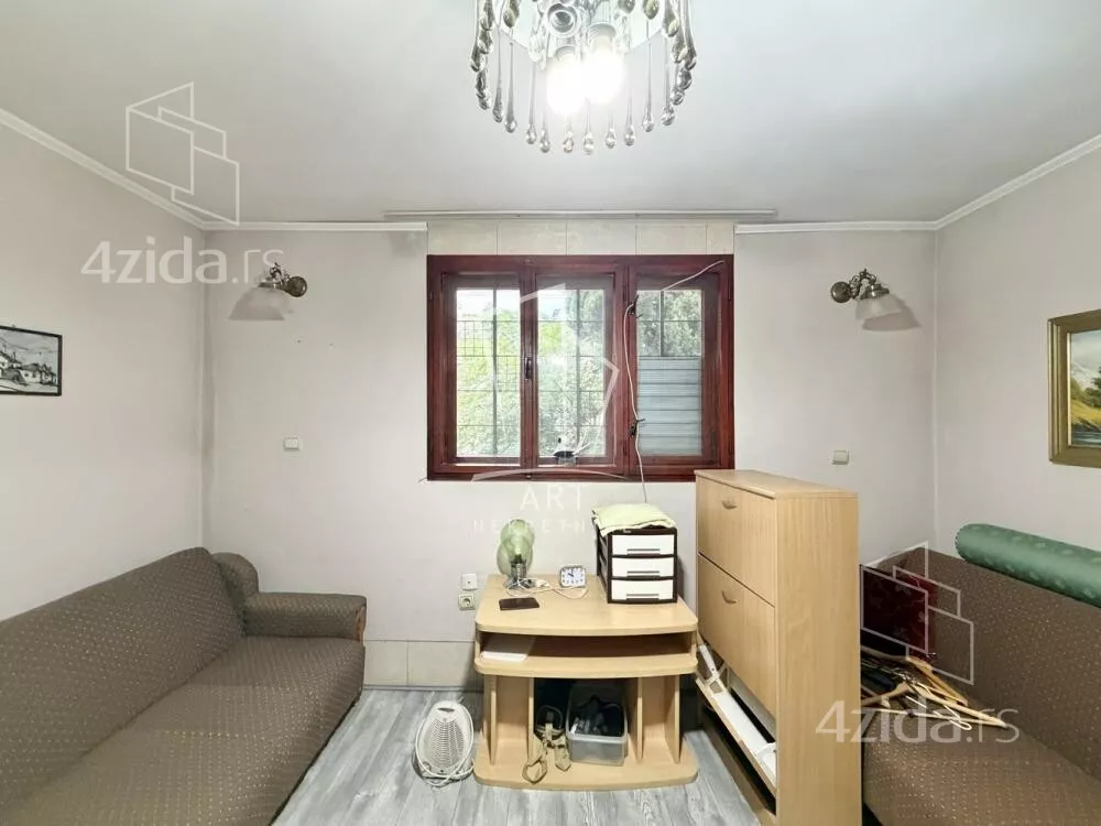 4-etažna kuća | 4zida