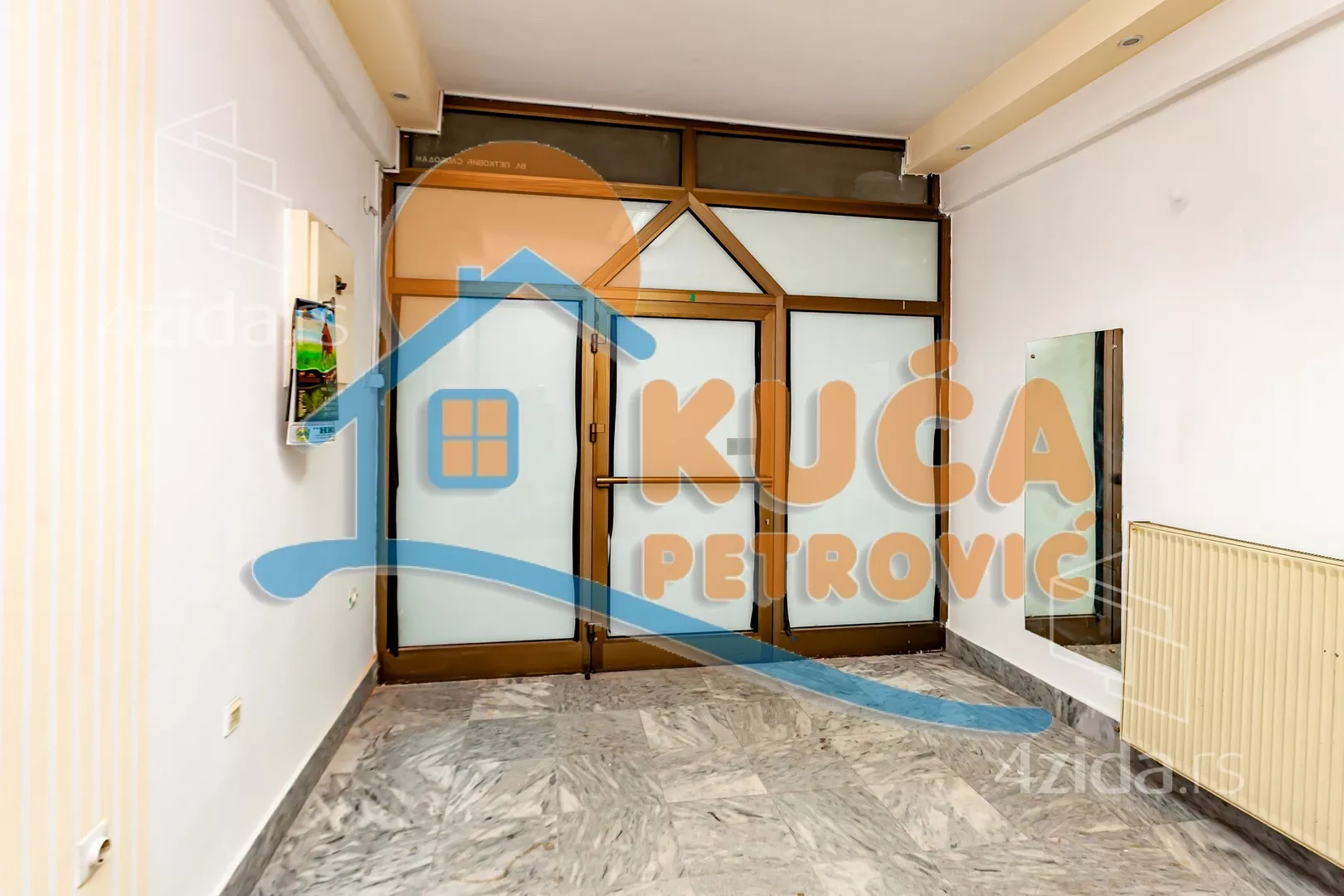Lokal | 4zida