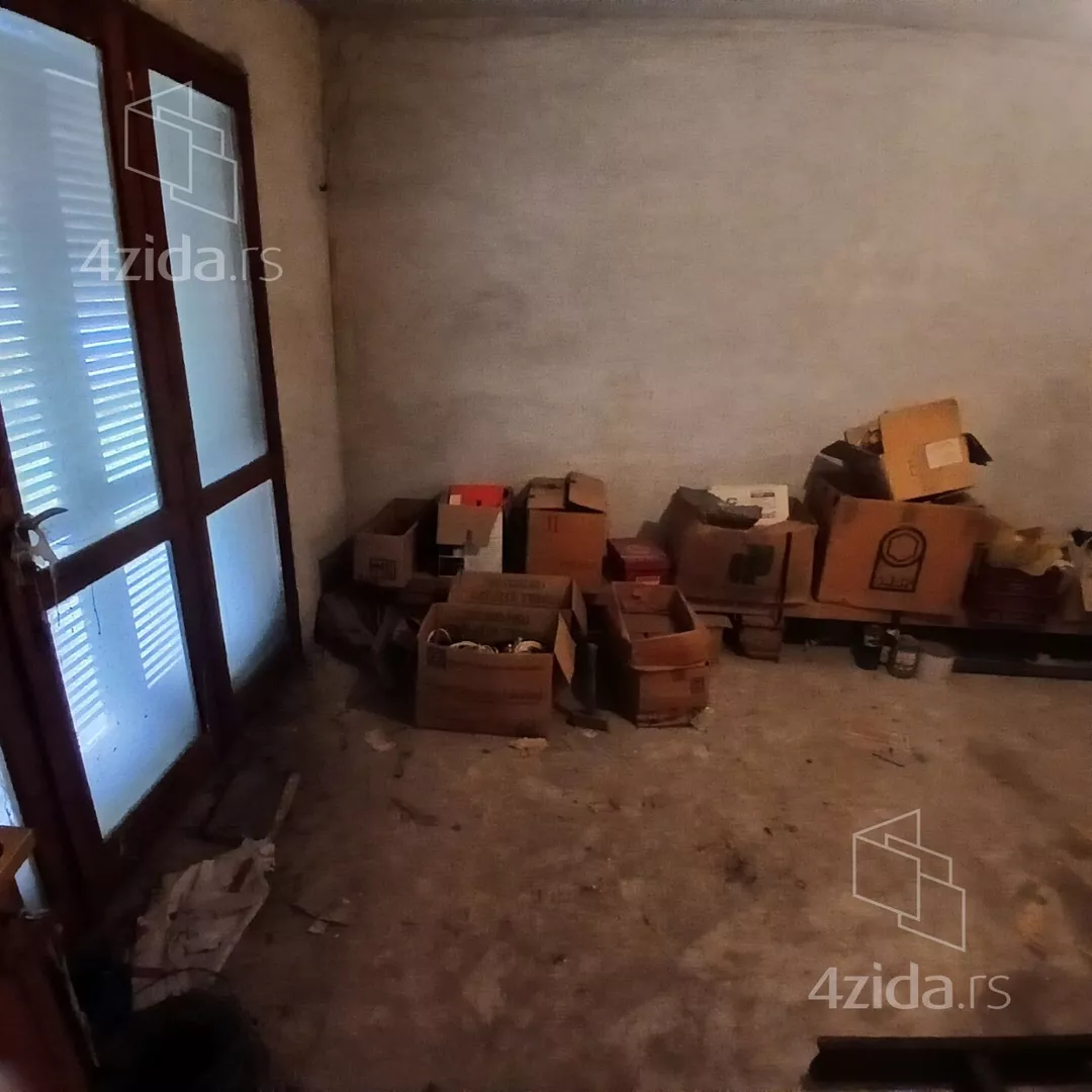 3-etažna kuća | 4zida