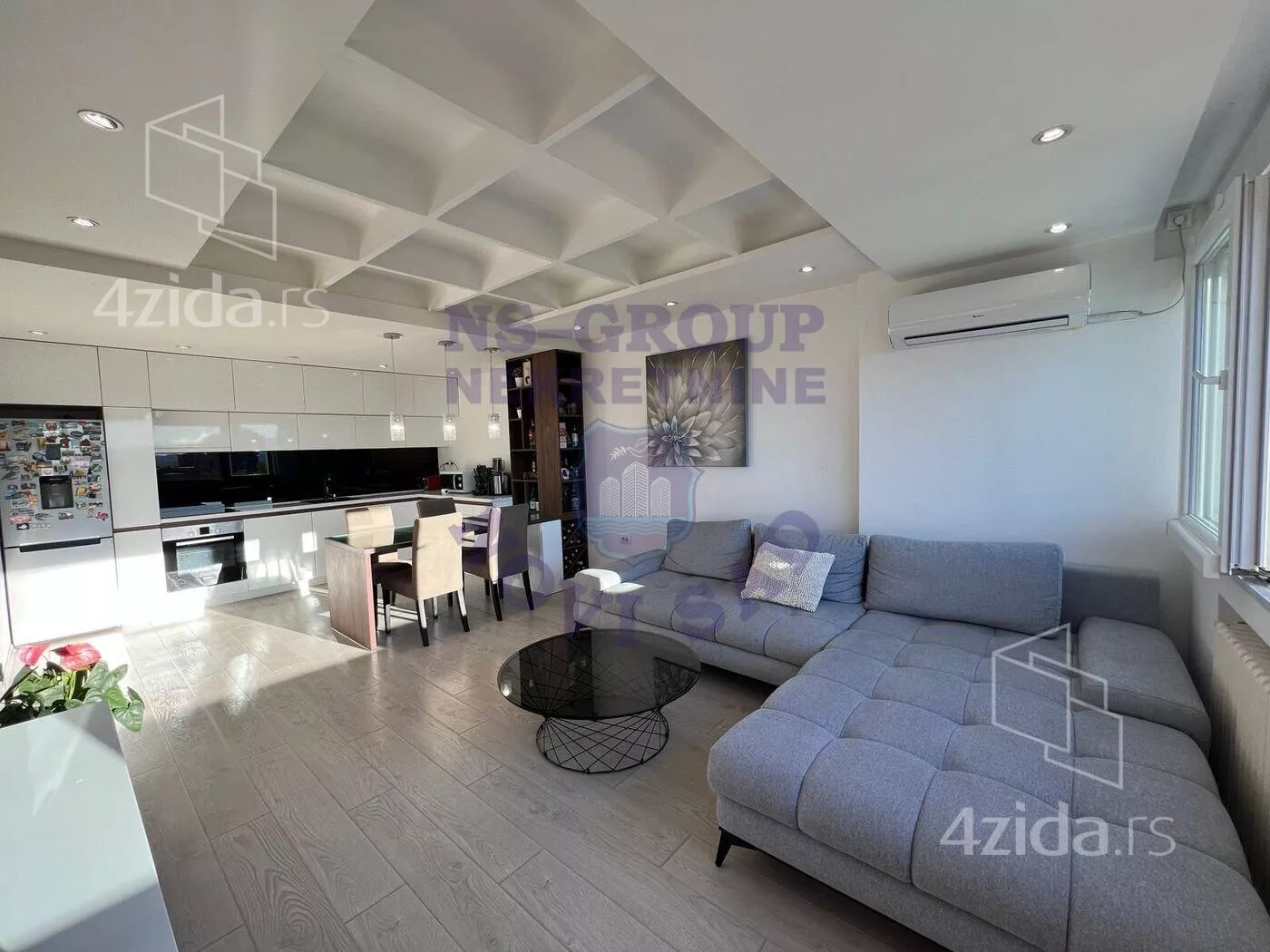 Četvorosoban stan | 4zida