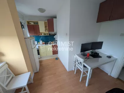 Vladimira Popovića | 4zida.rs