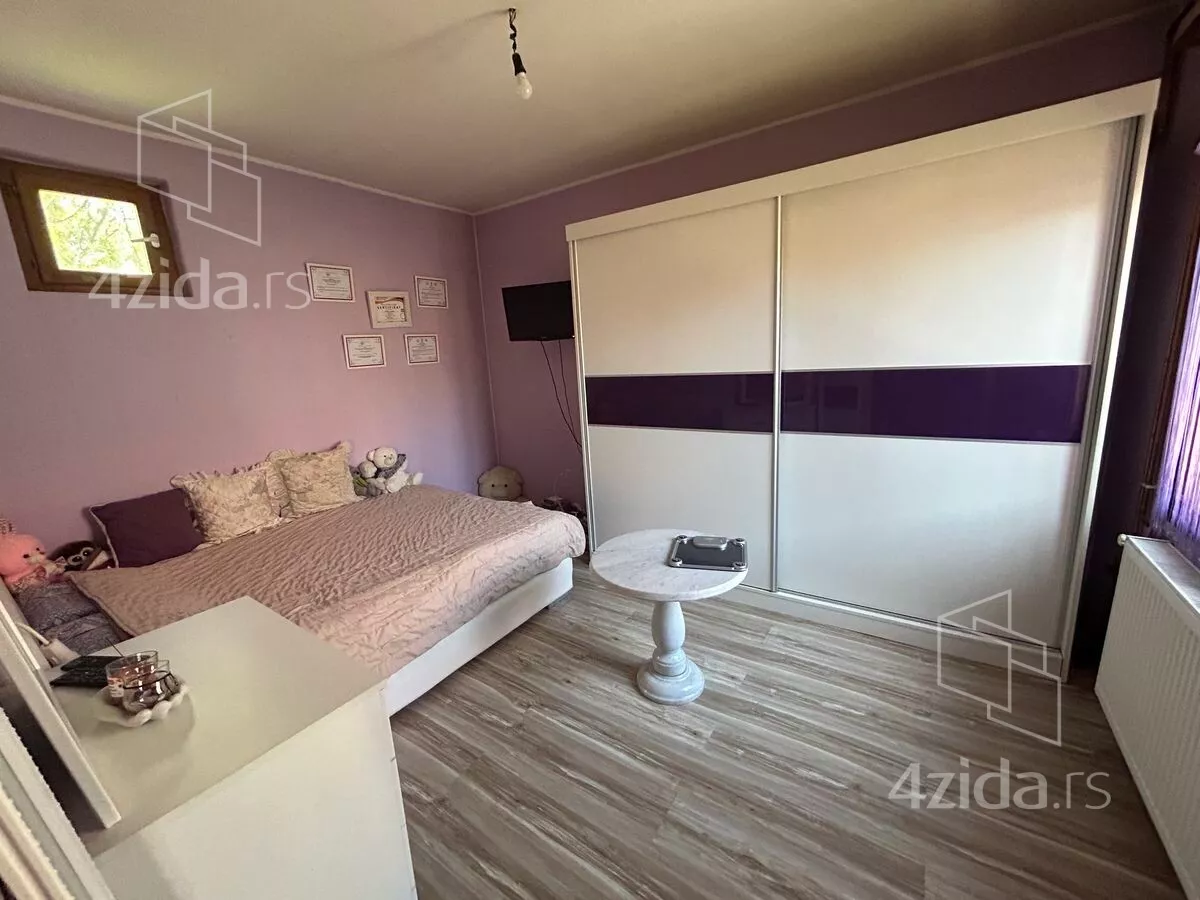3-etažna kuća | 4zida