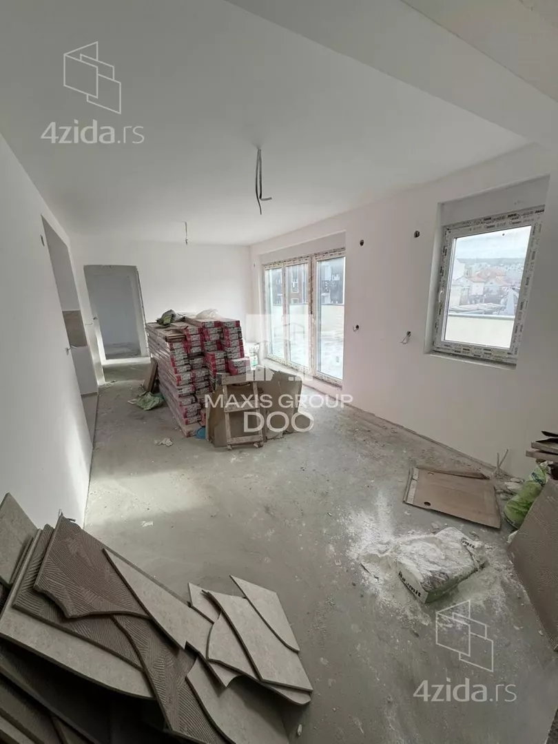 Četvorosoban stan | 4zida