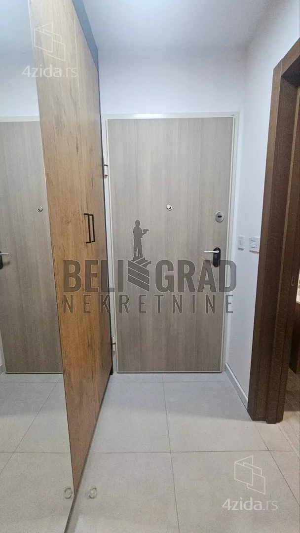 Garsonjera | 4zida