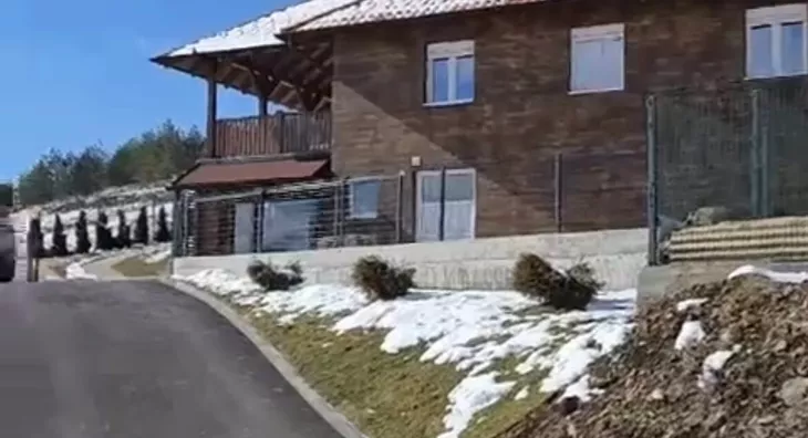 3-etažna kuća | 4zida