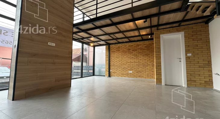 Poslovni prostor | 4zida