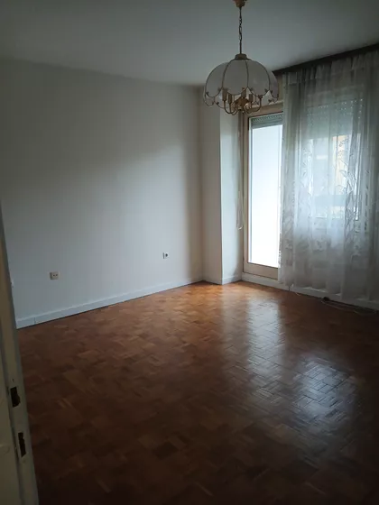 Ravanička 5 | 4zida.rs