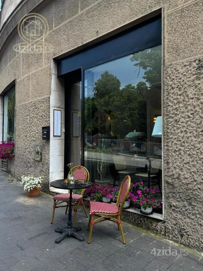 Ugostiteljski objekat | 4zida