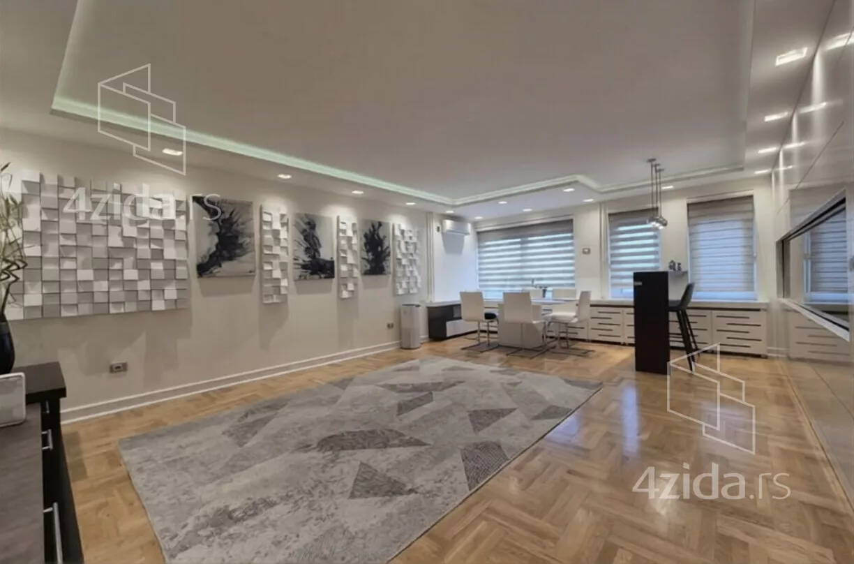 Petosoban stan | 4zida