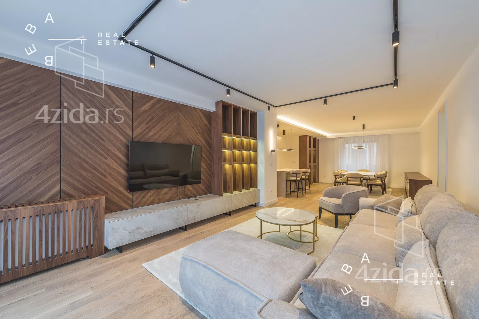 Četvorosoban stan | 4zida