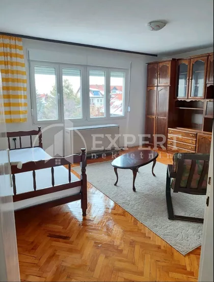 Knjazevačka | 4zida.rs