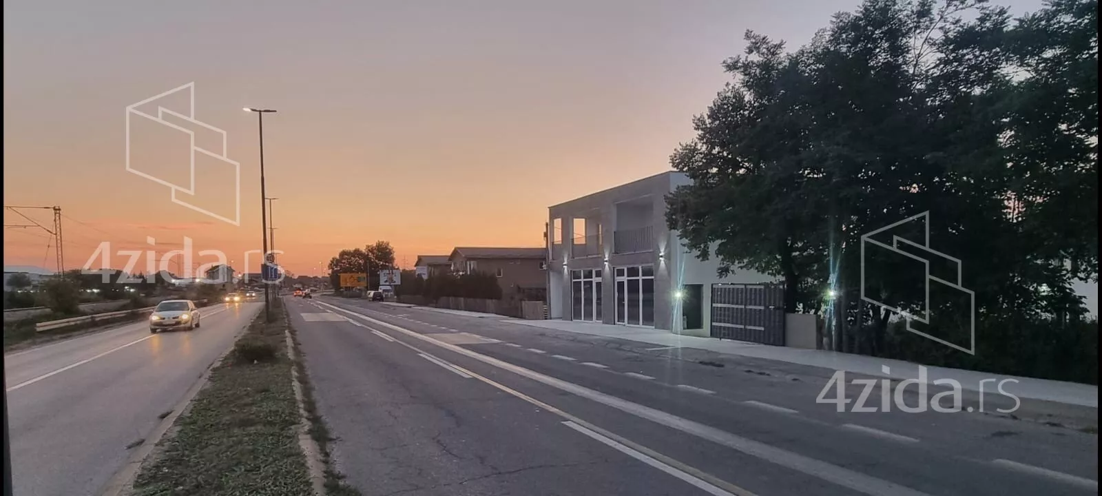 Poslovni prostor | 4zida