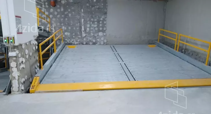 Garaža/Parking | 4zida