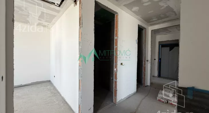 Petosoban stan | 4zida