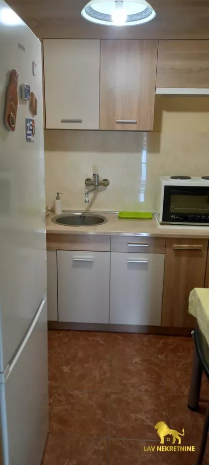 VOJVODE ŠUPLJIKCA | 4zida.rs