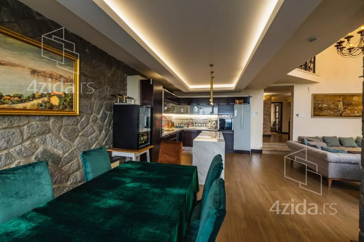 Kuća | 4zida