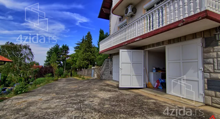 Kuća | 4zida