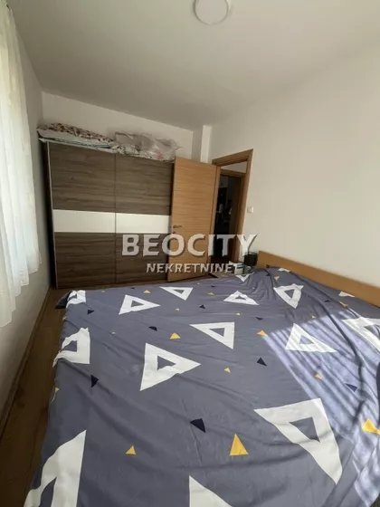 Beočinski trg | 4zida.rs