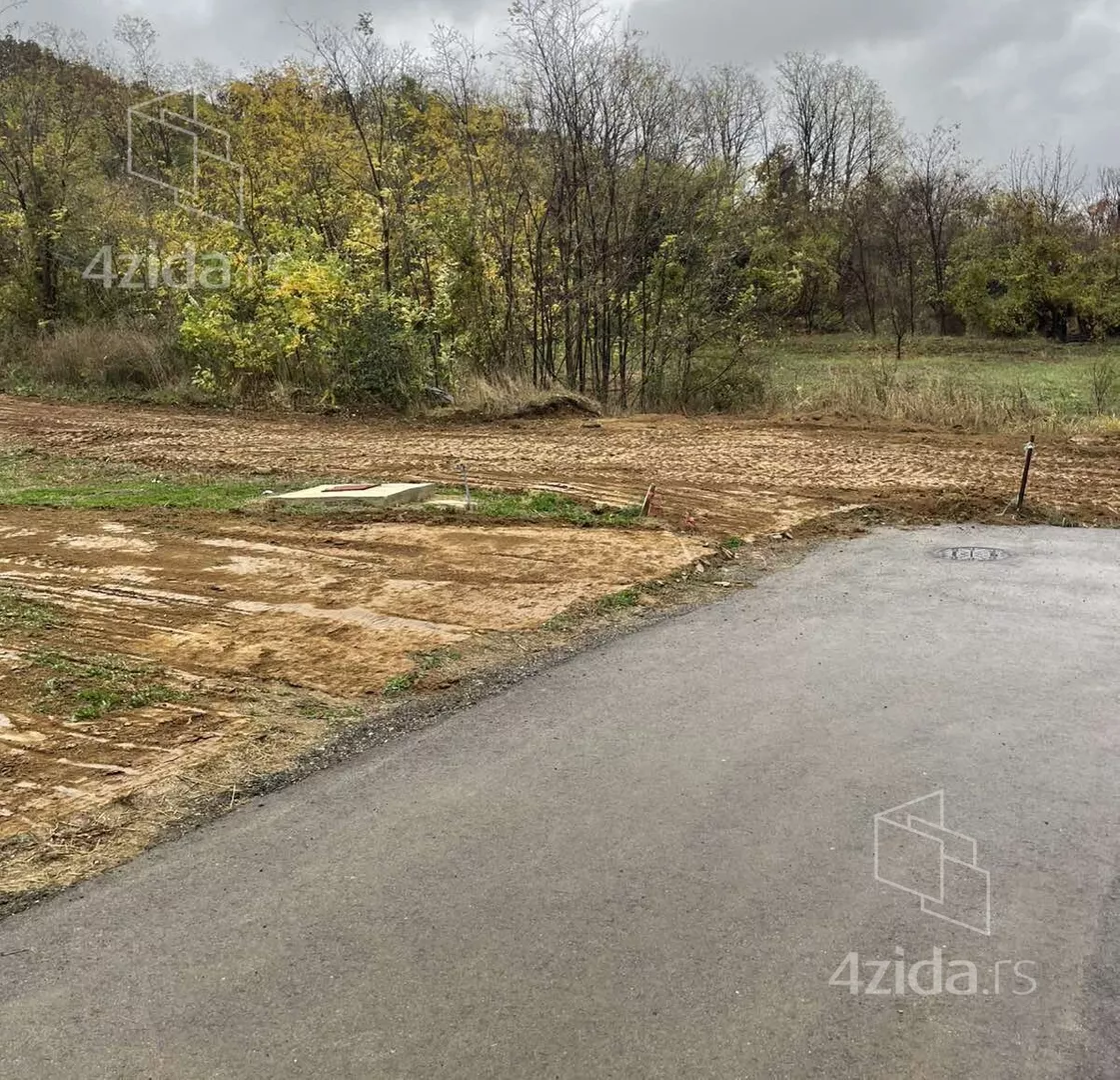 Poljoprivredno zemljište | 4zida