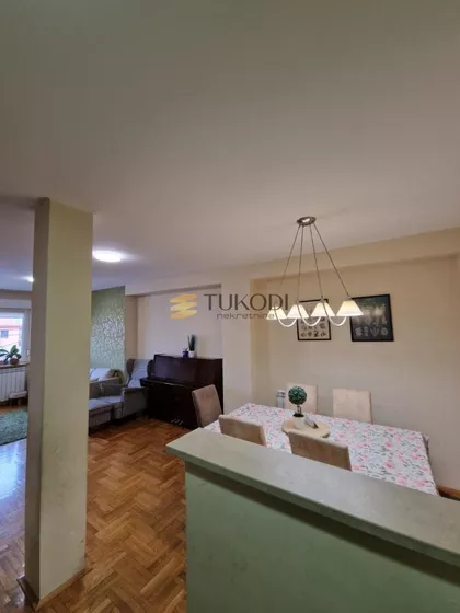 Učiteljsko naselje | 4zida.rs