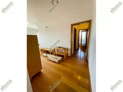 Ustanička | 4zida.rs