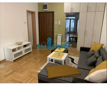 Radojke Lakić | 4zida.rs