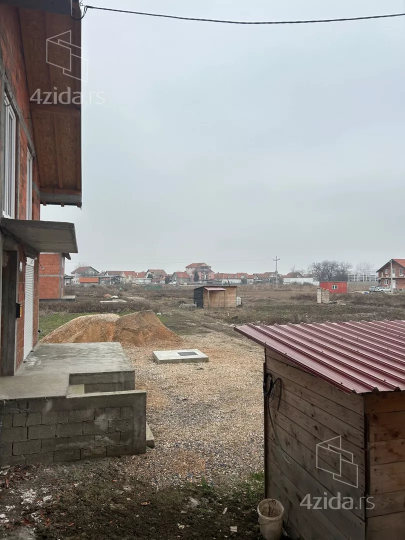 Građevinsko zemljište | 4zida