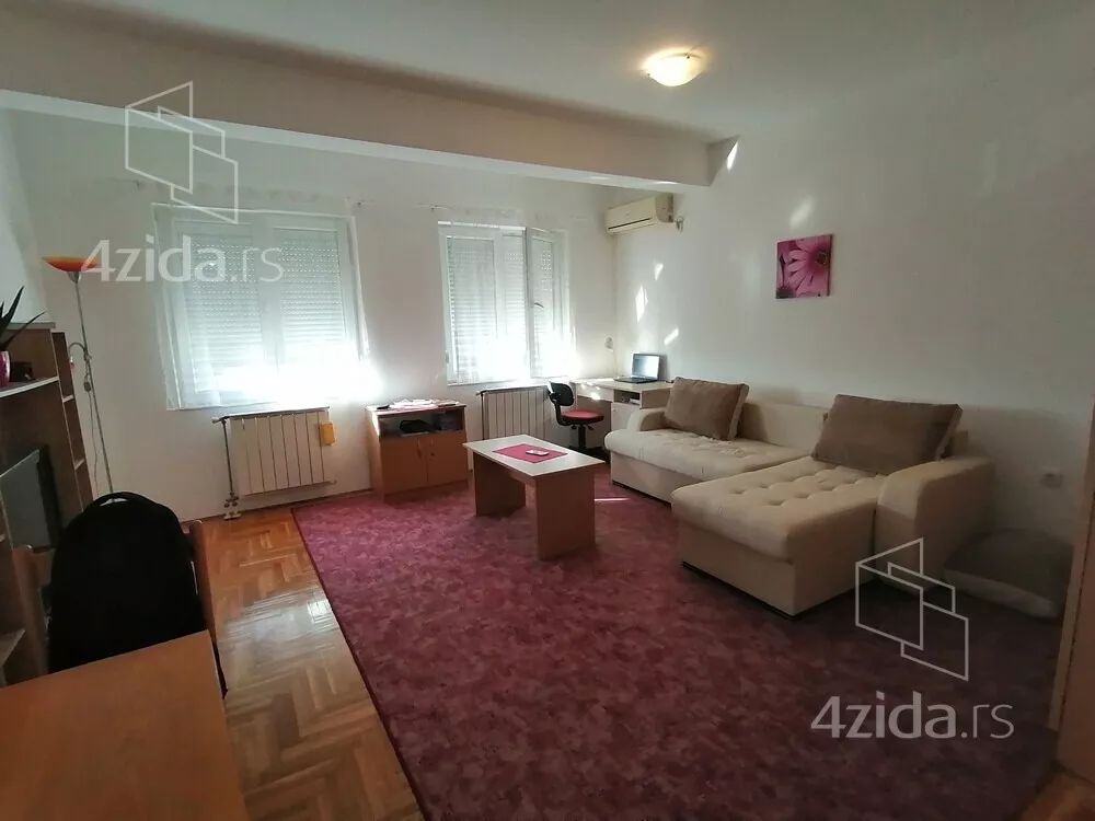 Garsonjera | 4zida