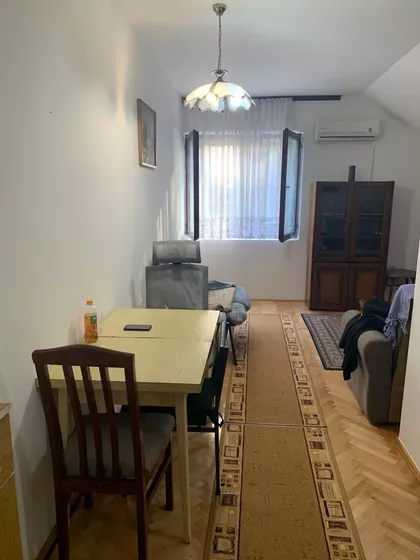 Humski Put 25 | 4zida.rs