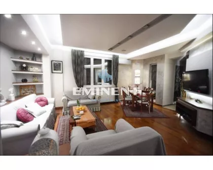 Dečanska | 4zida.rs