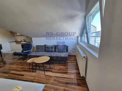 Bulevar Cara Lazara | 4zida.rs