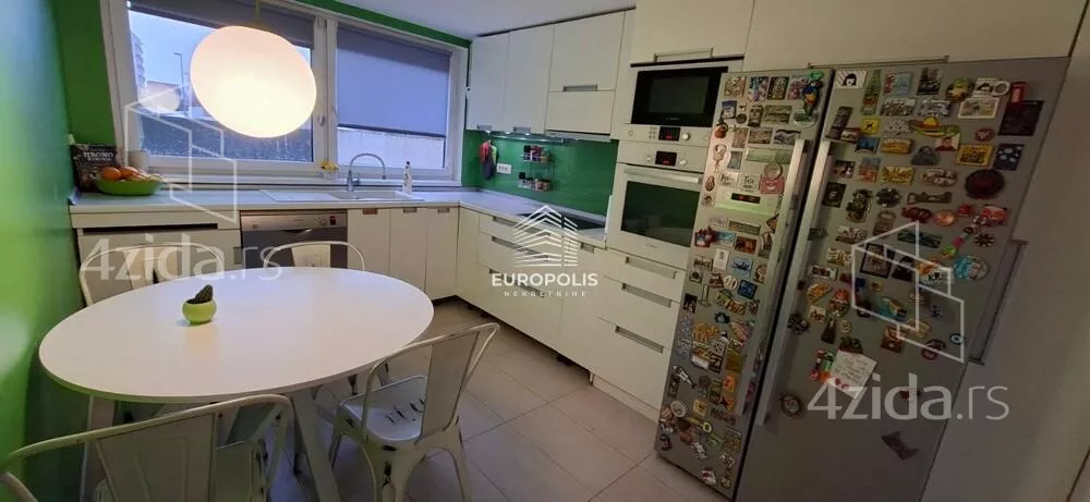 4-etažna kuća | 4zida