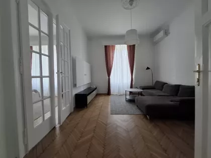 Vojvode Dobrnjca | 4zida.rs