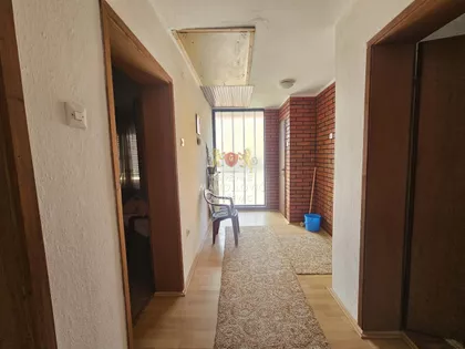 Lazarica | 4zida.rs