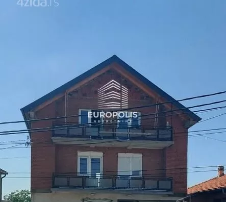 3-etažna kuća | 4zida