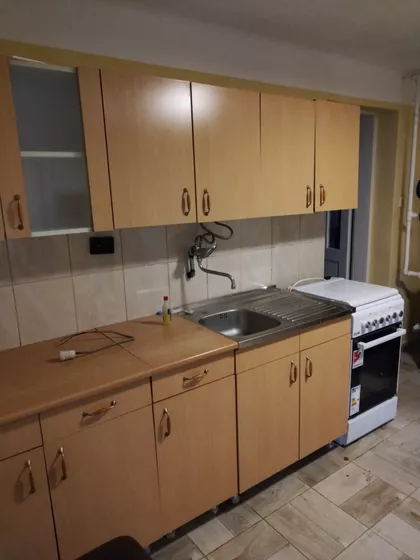 Mali Radanovac | 4zida.rs