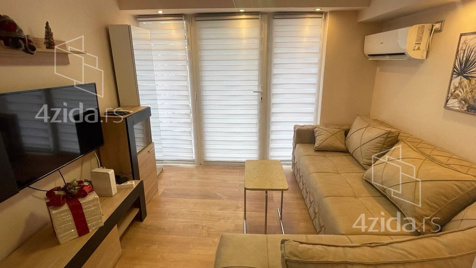 Dvoiposoban stan | 4zida