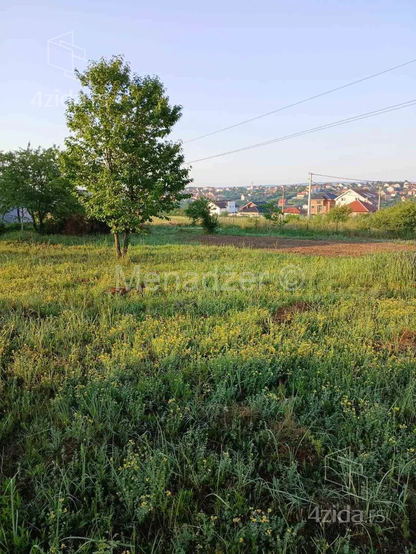 Plac | 4zida