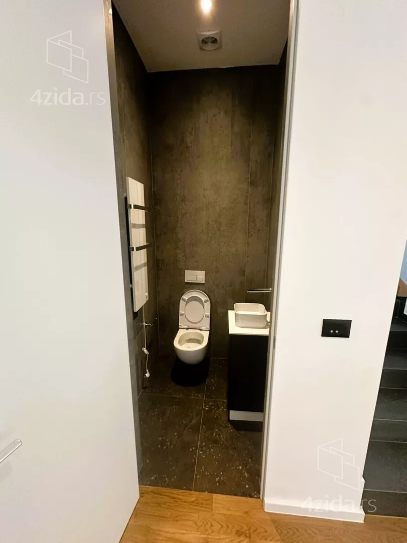 3-etažna kuća | 4zida