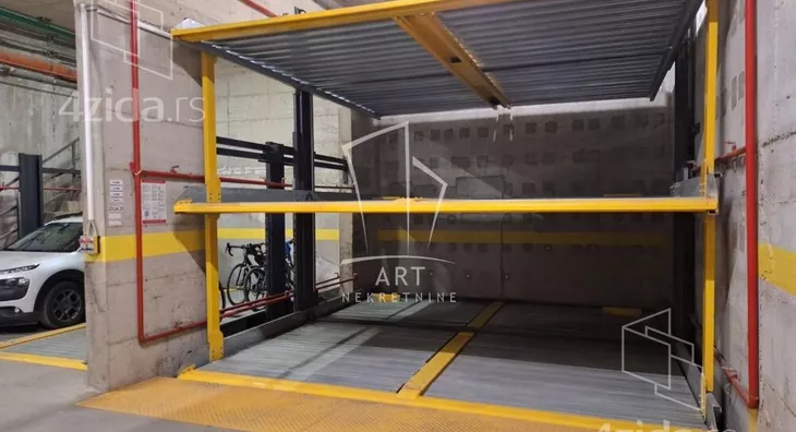 Garaža | 4zida