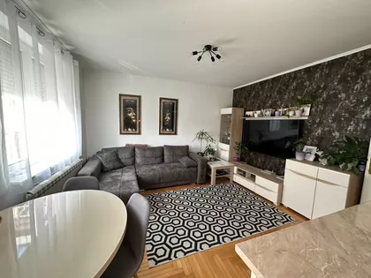 Trg Lazara Nešića | 4zida.rs