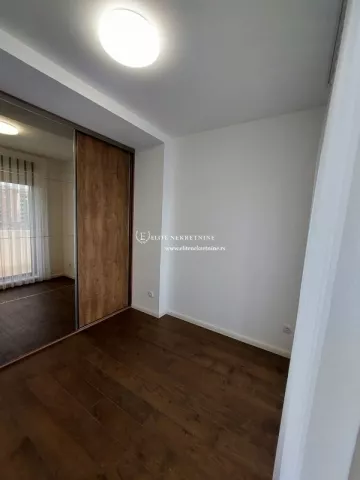 Gospodara Vučića bb | 4zida.rs