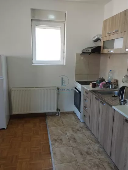 Luja Daviča | 4zida.rs