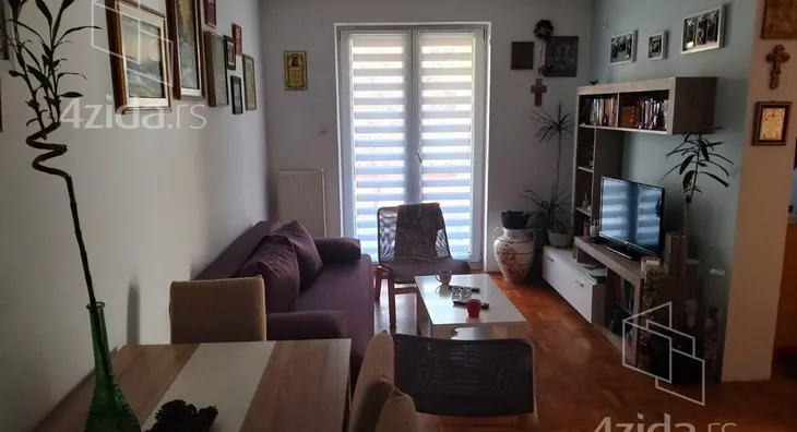 Četvoroiposoban stan | 4zida