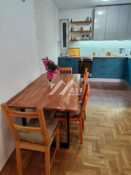 Lukijana Mušickog | 4zida.rs