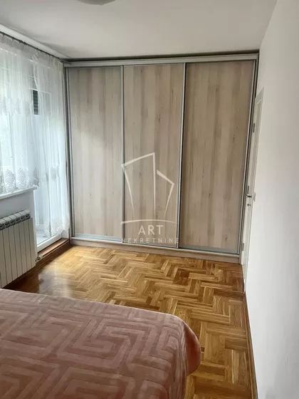 Gospodara Vučića | 4zida.rs