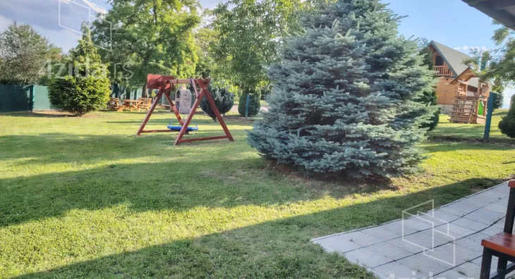 Turistički objekat | 4zida