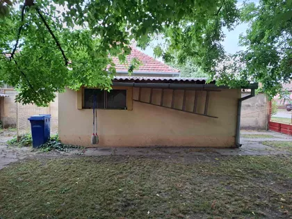 Mali Radanovac | 4zida.rs